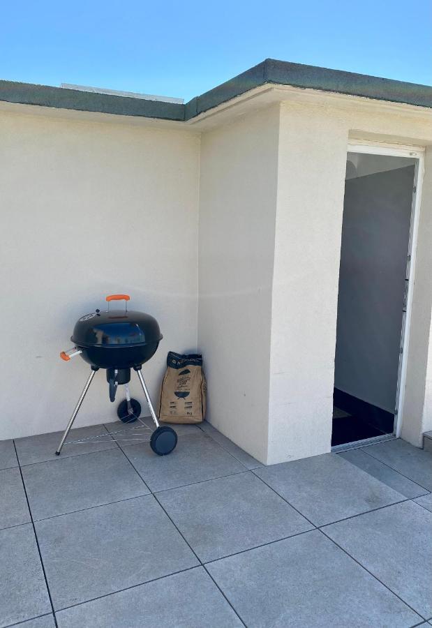 Appartement Rooftop Avec Piscine Αβινιόν Εξωτερικό φωτογραφία
